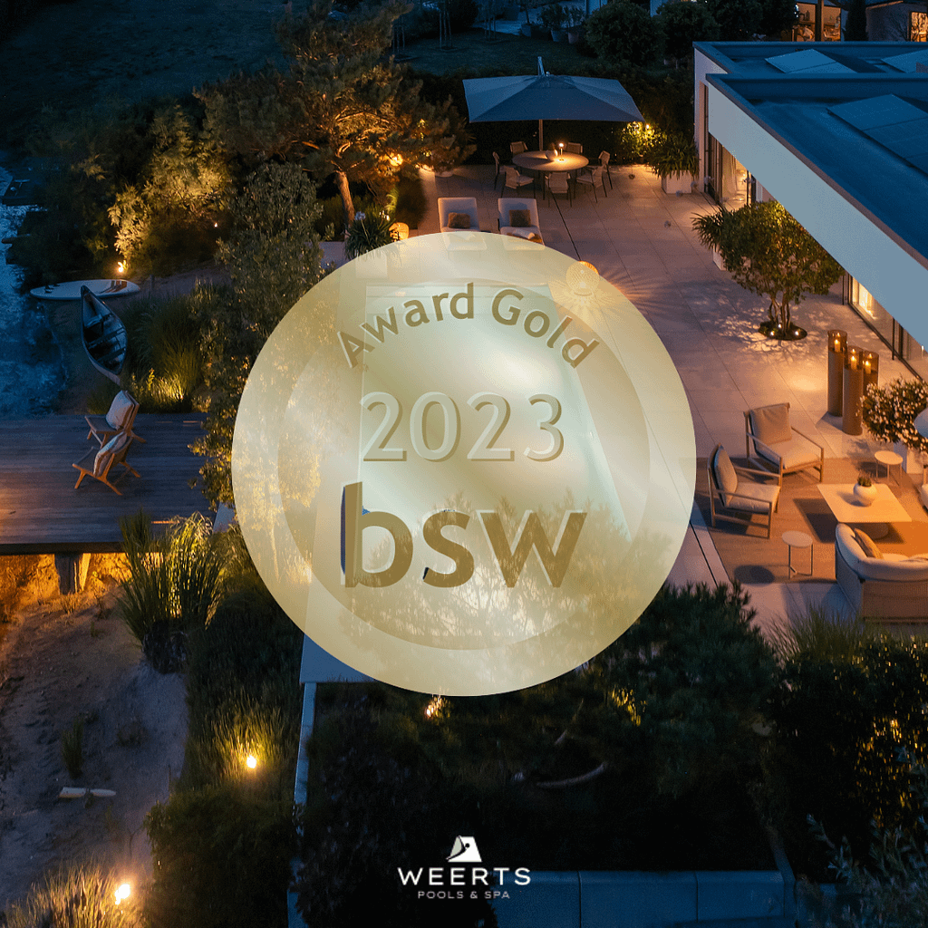 Schmitz Foto mit Medaille Instagram Gold Award