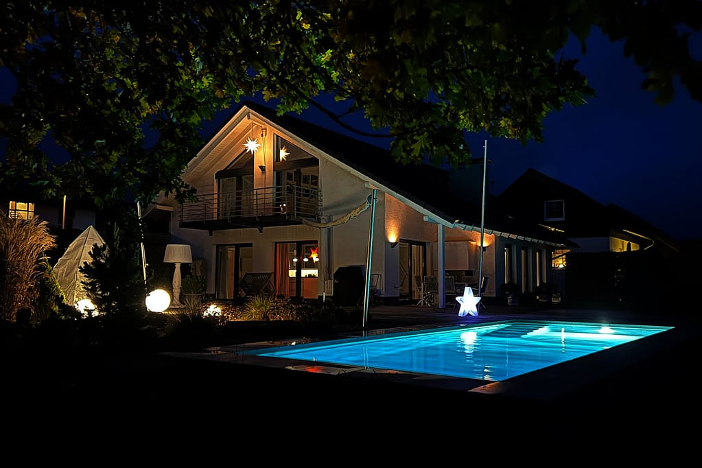 Pool Hang Nachts