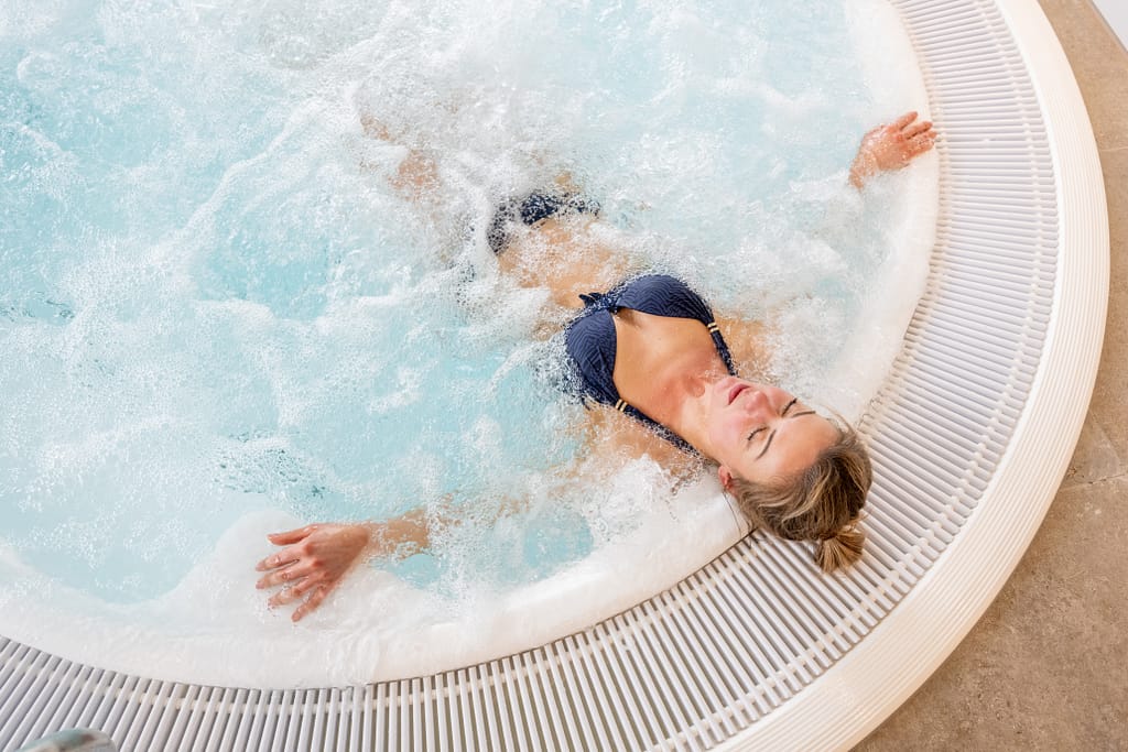 Hotelpool Whirlpool und Spa Sanierung Villa Aurora (3) Hotelpool Whirlpool und Spa Sanierung Villa Aurora