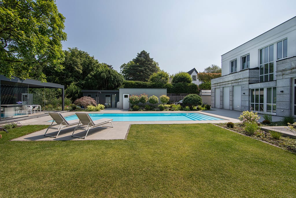 Pool Whirlpool WEERTS Villa Meerbusch Düsseldorf (1) Pool Whirlpool WEERTS Villa Meerbusch Düsseldorf
