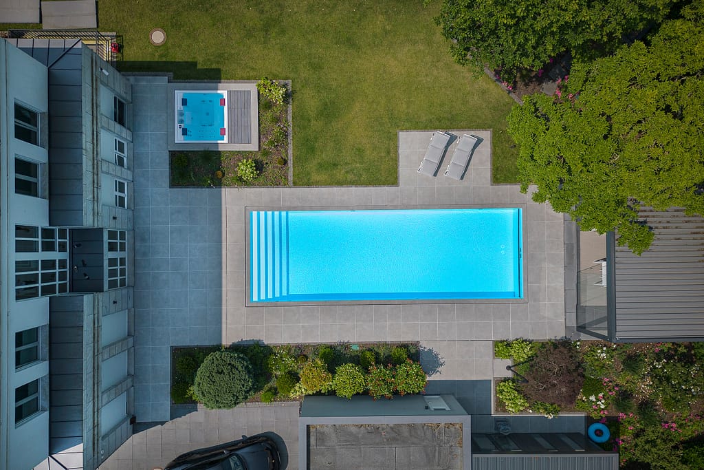Pool Whirlpool WEERTS Villa Meerbusch Düsseldorf (10) Pool Whirlpool WEERTS Villa Meerbusch Düsseldorf