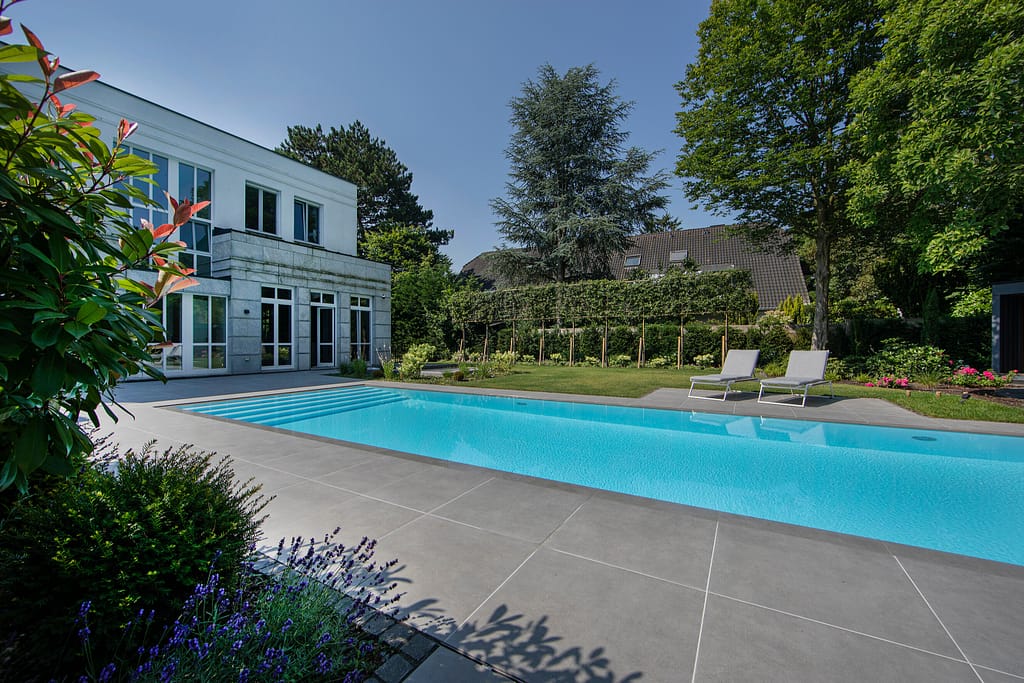 Pool Whirlpool WEERTS Villa Meerbusch Düsseldorf (16) Pool Whirlpool WEERTS Villa Meerbusch Düsseldorf