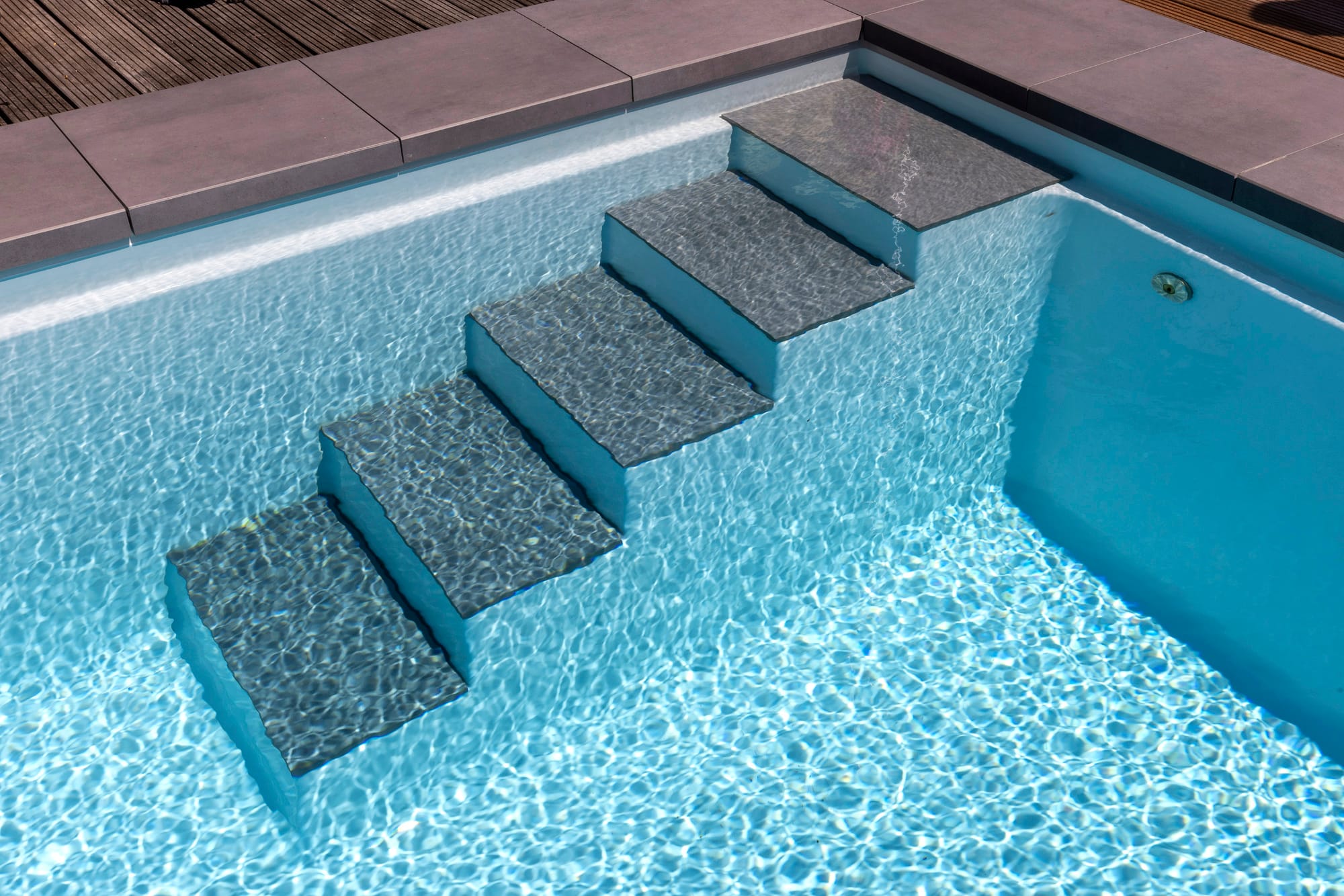 Pool Fliesen Treppe